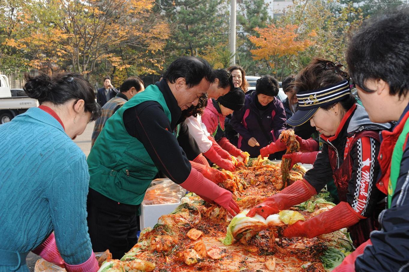 청학동, 사랑의 김장담그기의 1번째 이미지