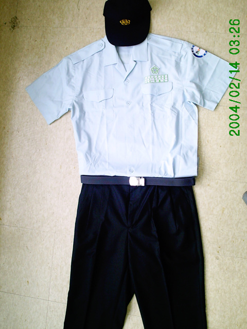 단정 · 통일된 복장으로 친절봉사 행정 구현(연수구. 공익근무요원 제복 착용)의 3번째 이미지